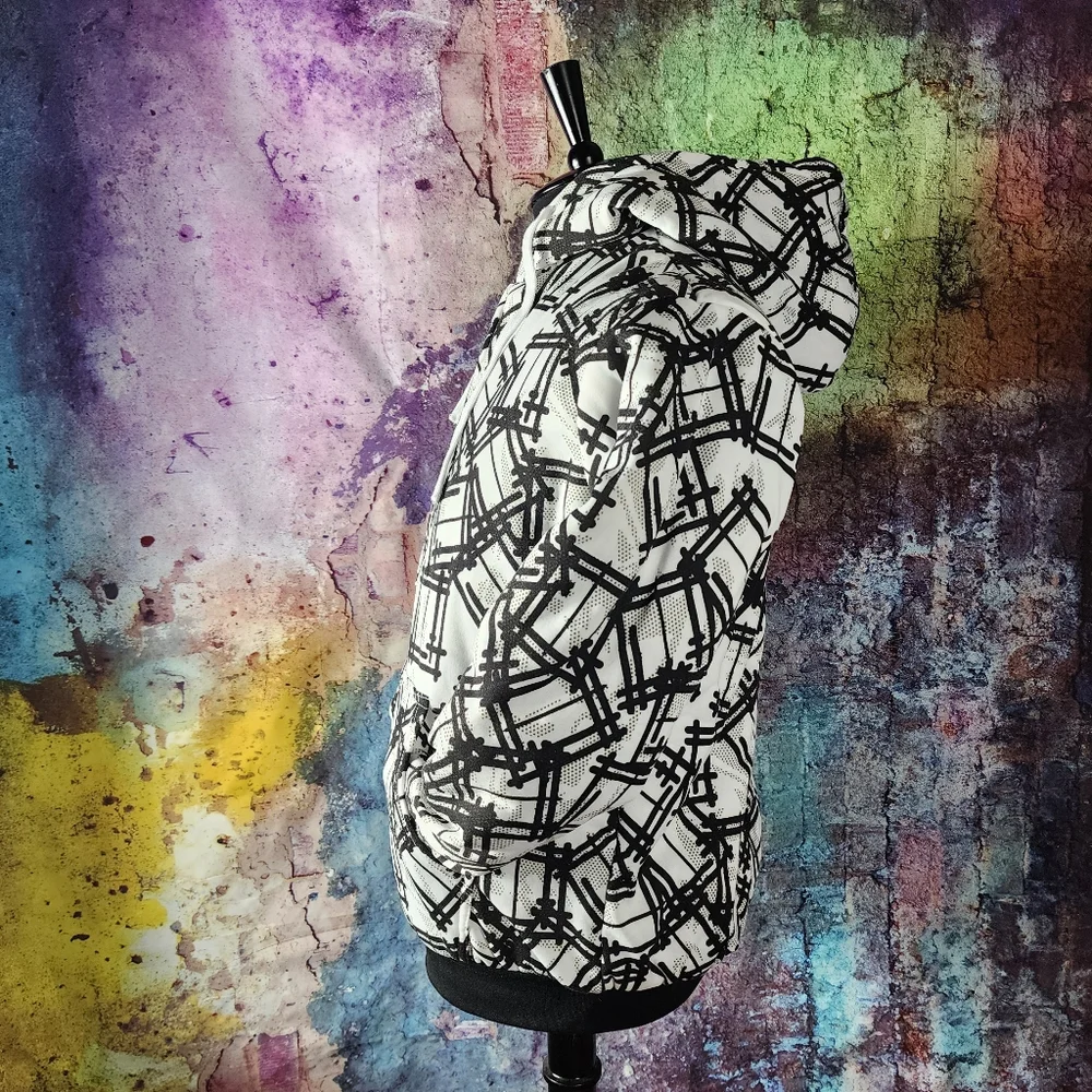 Medium Black and White Geometric Full Zip Lined Hoodie